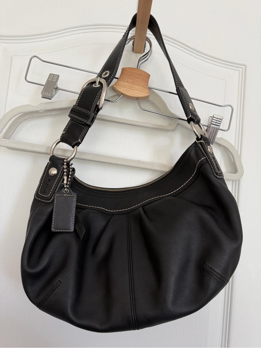 Y2K Vintage Coach SoHo Pleated Black Leather Hobo Shoulder Bag